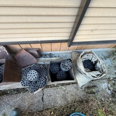 練炭、割れ炭、炭団、火鉢練炭鉢、の画像