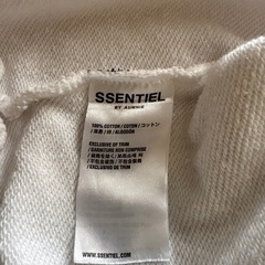SSENTIEL by AUMNIE ホワイト クロップドパーカー Lの画像