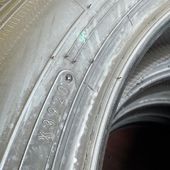 新品❗️195/60/17冬グットイヤーの画像