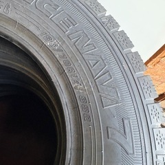 新品❗️185/70/14冬グットイヤーの画像