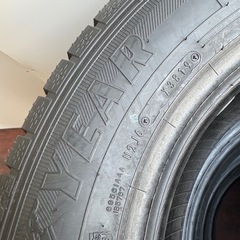 新品❗️185/70/14冬グットイヤーの画像