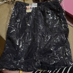 大阪府貝塚市立第三中学校制服一式の画像