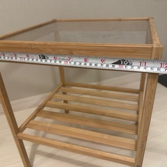 サイドテーブルの画像