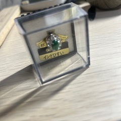 ネクタイピン　インドひすい　の画像