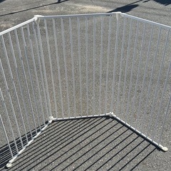 アレンジ ゲート＆サークル 100｜ドア付き・ほぼ未使用の画像