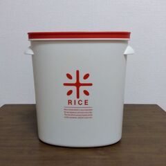 【お譲りします】パール金属 日本製 米びつ 5kg の画像