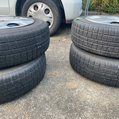 鉄ホイール付きスタッドレス4本セットの画像