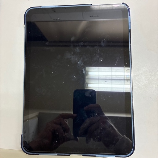 iPad 第11世代 128GB Wi-Fi 美品 箱あり ケース付 11インチiPad (