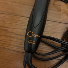 美品【ヘアアイロン】の画像