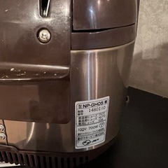 炊飯器の画像