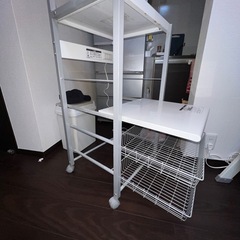 レンジラック コンセント付き 
キャスター付きの画像