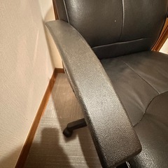 デスクチェア パソコンデスク 椅子 チェアの画像