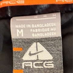 【予定者あり】ナイキダウンベストの画像