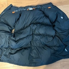 【予定者あり】ナイキダウンベストの画像