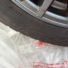 スタッドレスタイヤ　195/65Ｒ-15の画像