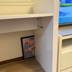 無料　ガラステーブルの画像