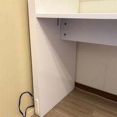 無料　ガラステーブルの画像