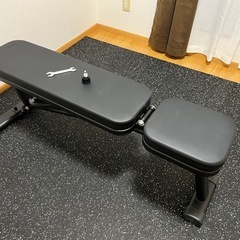 フレックスベル 32kg, 4kg刻み＋leading edge製ベンチ台＋防音マットの画像