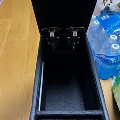 VOXY コンソールボックスの画像