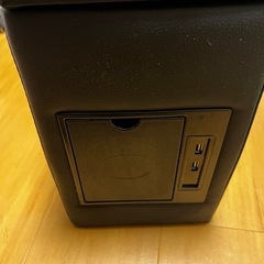 VOXY コンソールボックスの画像