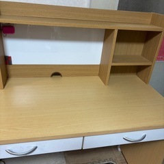 学習机・勉強机　ナチュラルウッド素材の画像