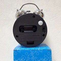 目覚まし時計 アラーム 小型 大音量 ツインベル アナログ 静音 シルバーの画像