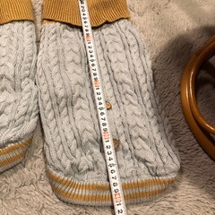 6-8kg程の愛犬セーターの画像