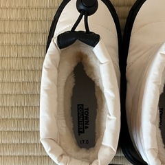 子供用ブーツ アイボリー 17cm 未使用の画像