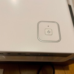 ミニプロジェクター／動作品・新品HDMI付き（リモコン不動）箱あり
の画像