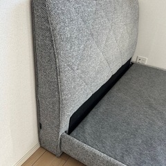 Serta（サータ）のベッドフレームの画像