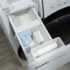 【超最安値】👑2022年製SHARPドラム式洗濯乾燥機　単身最適ES-S7G 配達無料！の画像
