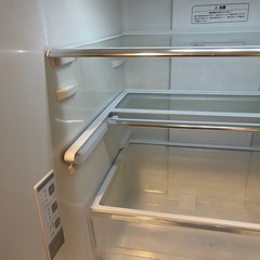 12/7取りに来られる方　ハイセンス 冷蔵庫 幅55cm 282L ダークブラウン HR-G2801BR 3ドア 右開き 真ん中野菜室 自動霜取り ガラスドアの画像