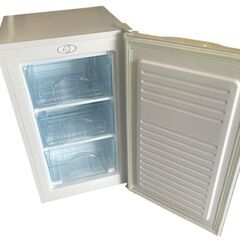 【⭐️全額返金保証⭐️】○BESTEK 冷凍庫 BTLD109 2020年製の画像