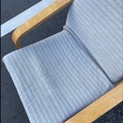 IKEAイケアのリラックスチェア　名作ポエングの画像