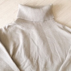 タートルネックワンピース　ベージュ　レディースの画像