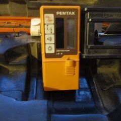 水平水準、レーザーレベル器の画像