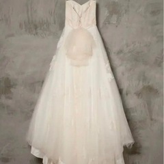 Alan Hannah ウェディングドレスの画像