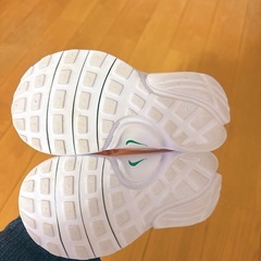 人気 ナイキ プレスト スニーカー ピンク ホワイト 14cm 完売 NIKEの画像