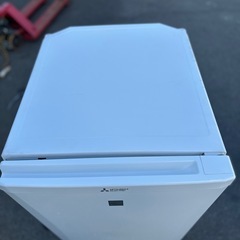 配送可能🚚三菱冷蔵庫 MR-P15EC-KW（2018年製）｜146Lの画像