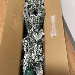 クリスマス　ハーフ　スノーツリーの画像