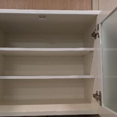 食器棚の画像