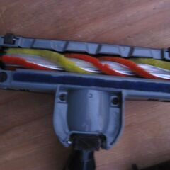 ★東芝   サイクロン掃除機　　VC-CF20A(W) 　ホワイト色　　2021年製　美品の画像