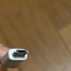 スマホ充電器　TYPE-b コード短めの画像