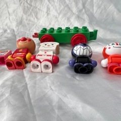 アンパンマン ブロックラボ 人形　4体セット カーベース1台の画像