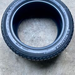 【スタッドレス】MICHELIN X-ICE SNOW 225/45R18 95H | 225/45R18 100H M+S 中古タイヤ4本セットの画像