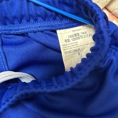 1/6削除予定　アンダーアーマー　120cmの画像