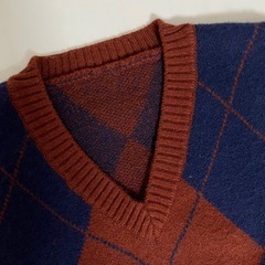 新品同様✨ アーガイル Vネック ニットベストの画像