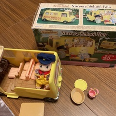 思いっきりシルバニアファミリーセット　3階建ての家付の画像