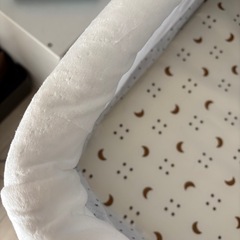 ベビーベッドの画像