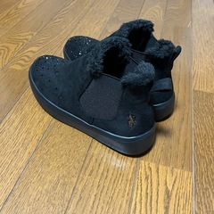 【新品】ふわふわあったか軽量ブーツ　U.S. POLO サイドファスナー　ブラックの画像